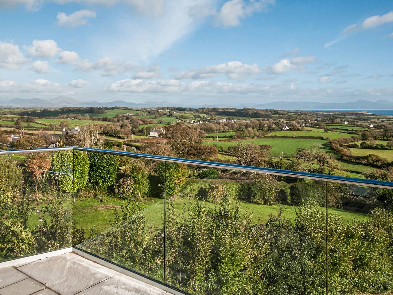 Holiday Rental for 6 People in Pwllheli, Gwynedd