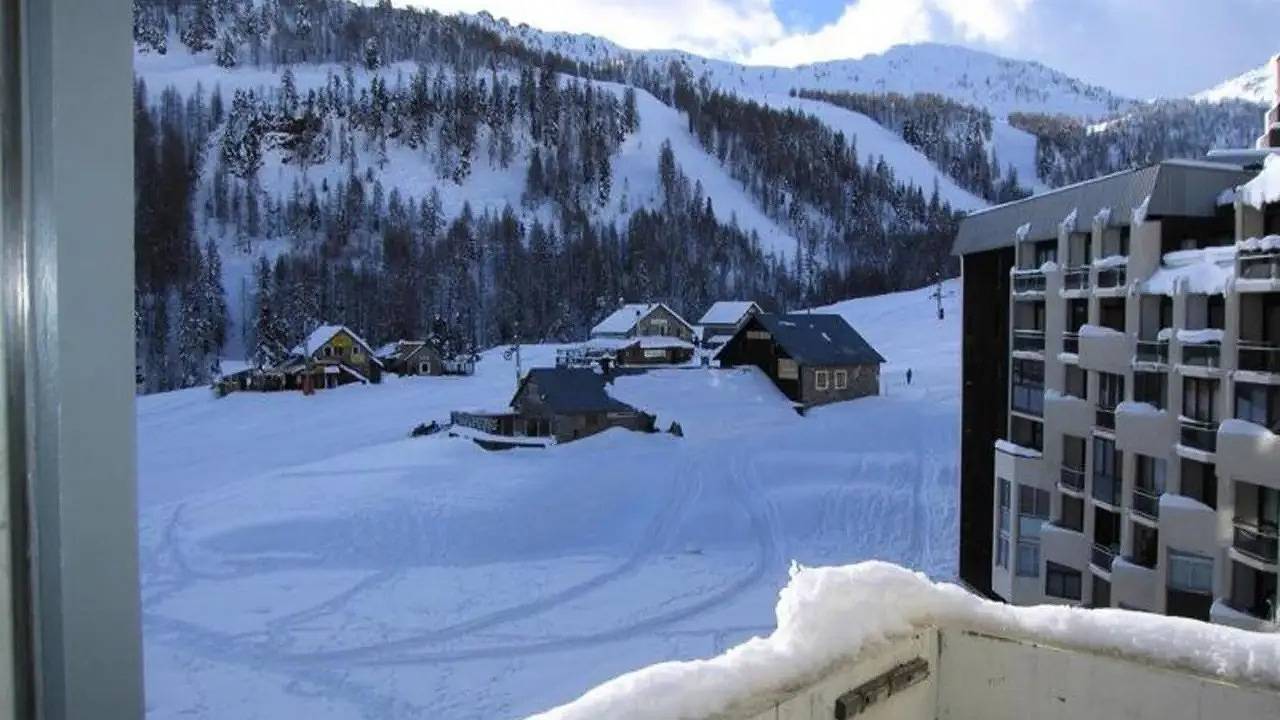 Appartement de vacances entier, Ferienwohnung für 4 Personen (28 m²) in Isola in Isola 2000, Isola