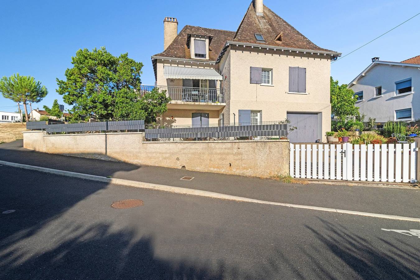 Entire studio, Cozy Small Apartment in Coulounieix-Chamiers, Périgord Blanc