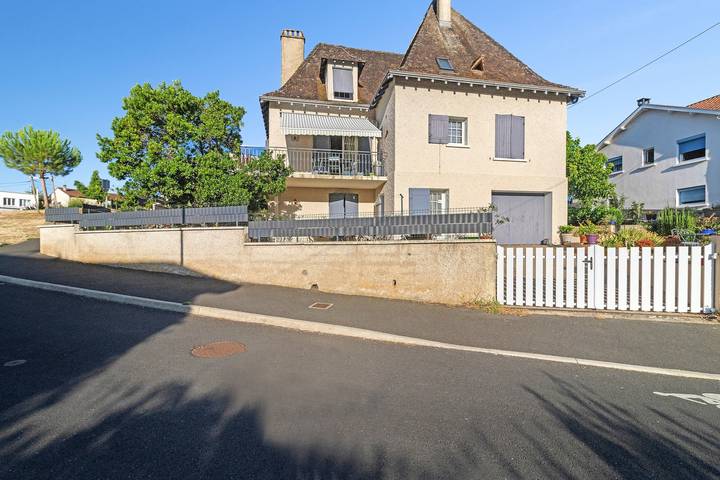 Entire studio, Cozy Small Apartment in Coulounieix-Chamiers, Périgord Blanc