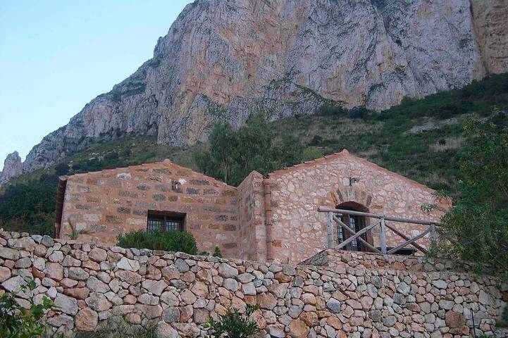 San Vito Lo Capo petit maison en style rural avec superbe vue sur la mer in Custonaci, Province de Trapani
