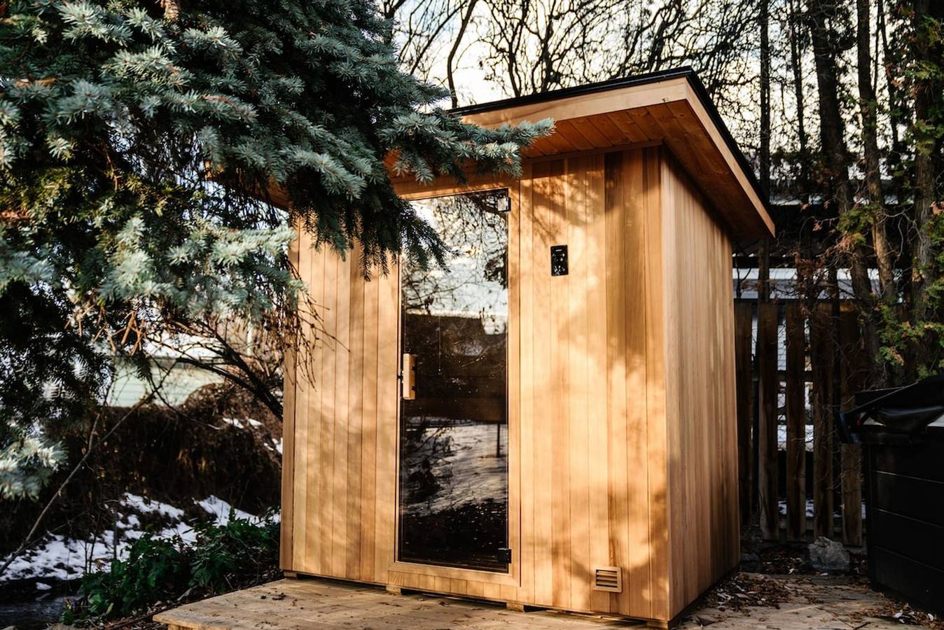 Dt/Hot Tub/Sauna/Huge Yard!  in Kelowna, Distretto regionale di Central Okanagan