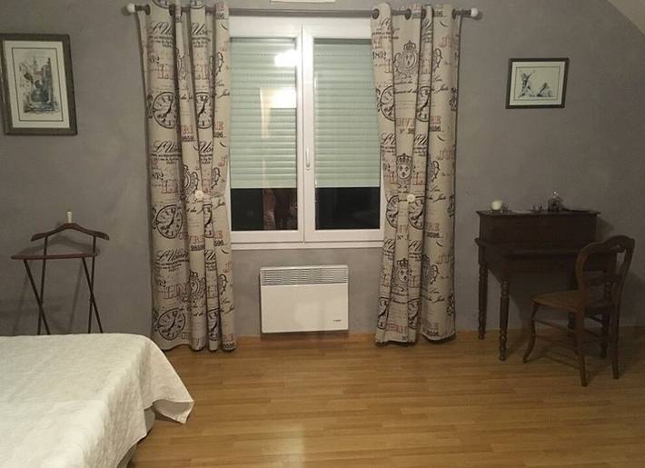Chambres et table d'hôtes La Jardinette - Chambre Couture in Les Deux-Villes, Ardennes