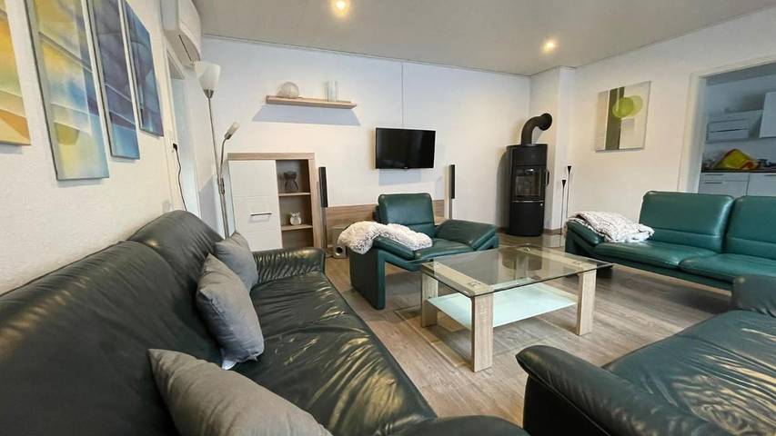 Ferienhaus für 10 Personen, mit Balkon und Terrasse