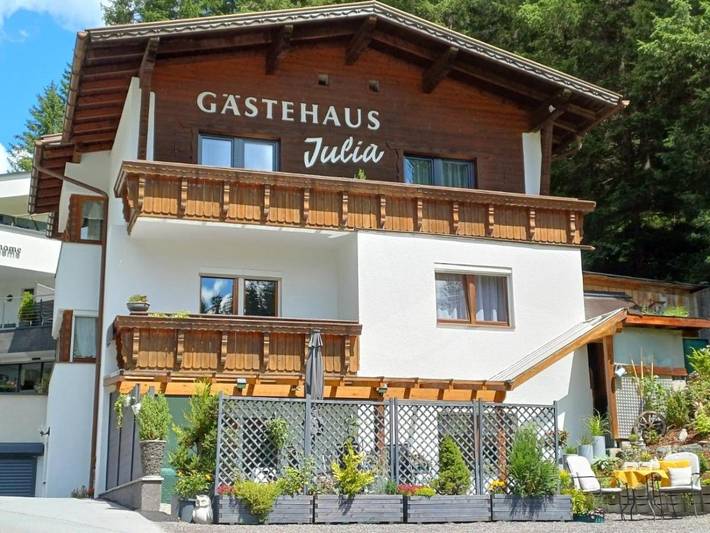 BnB für 3 Personen, mit Ausblick in Ischgl