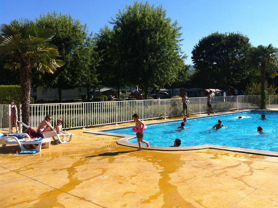 Camping Europ Camping - Mobilhome 6 personnes - 2 chambres 4/6 personnes in Ascarat, Région de Bayonne