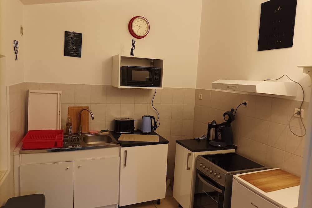 Apartamento entero, La Clef des Cœurs, Appartement au Bord de la Rivière, au Centre Ville:) in Montargis, Región de Montargis