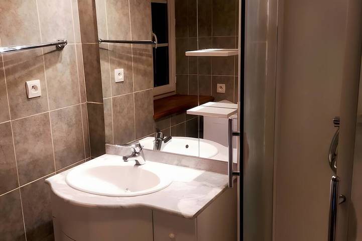 Location de vacances pour 4 personnes, avec Jardin à Saint-Symphorien-de-Marmagne - 3