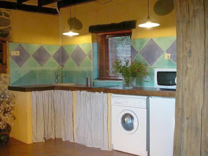 Casa rural para 4 personas, con Balcón y Terraza además de Jardín y Piscina en Las Hurdes - 3