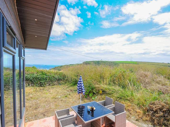 Midway Lodge in Cornwall