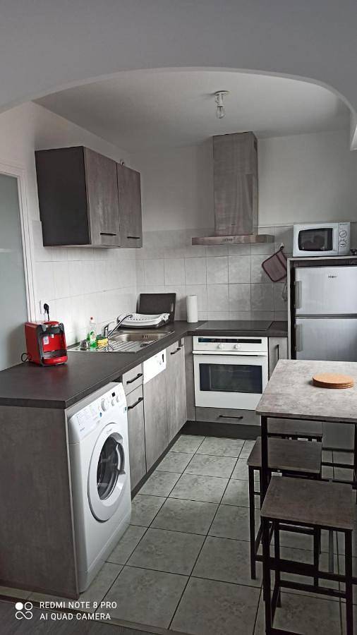 Appartement de vacances pour 6 personnes, avec Balcon ainsi que Terrasse et Vue à Ambilly