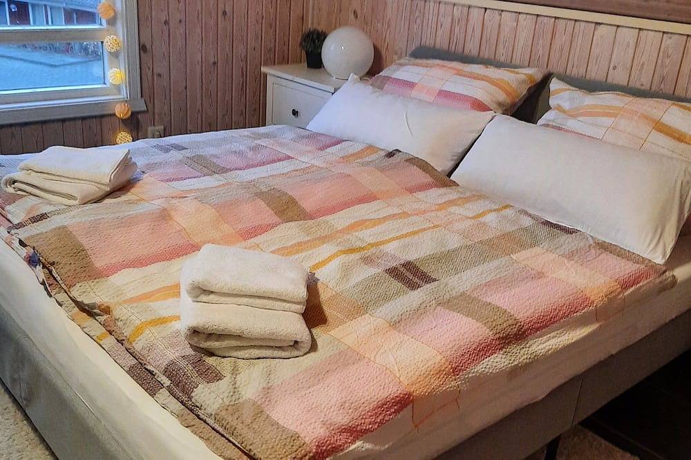 Ferienhaus mit Fasssauna, Kamin und Massagesessel. in Extertal, Kreis Lippe