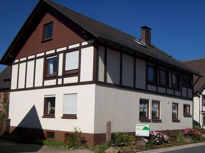 Ferienhaus für 4 Personen, mit Garten und Balkon