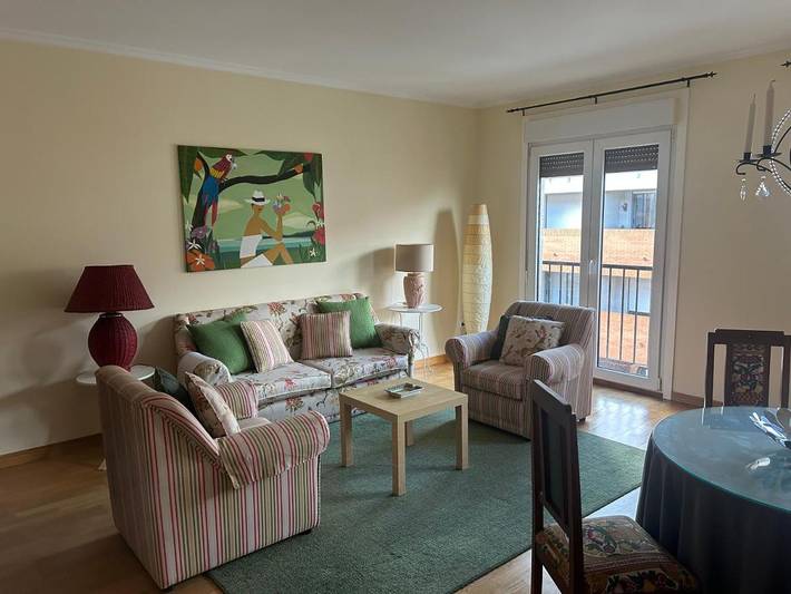 Apartamento para 7 personas, con jacuzzi en Ribadumia