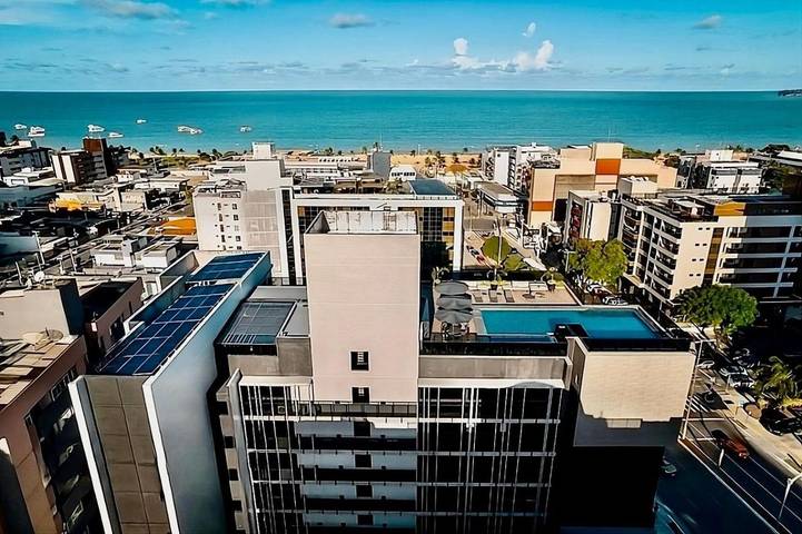 Casas e apartamentos de temporada para 3 pessoas, com jacuzzi e piscina e ainda jardim em Tambaú