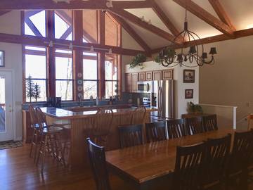 Chalet for 16 Guests in Sevier County, Picture 1