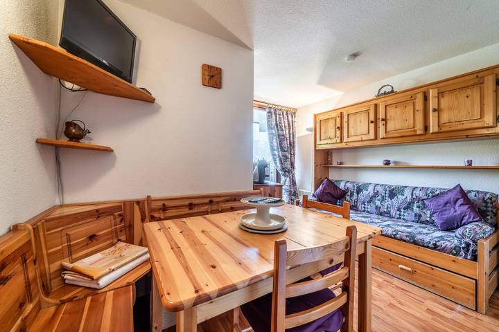 Entire apartment, Apartment 'Nikye Morillon 5 Personnes' with Mountain View and Balcony in Station de Morillon, Grand Massif