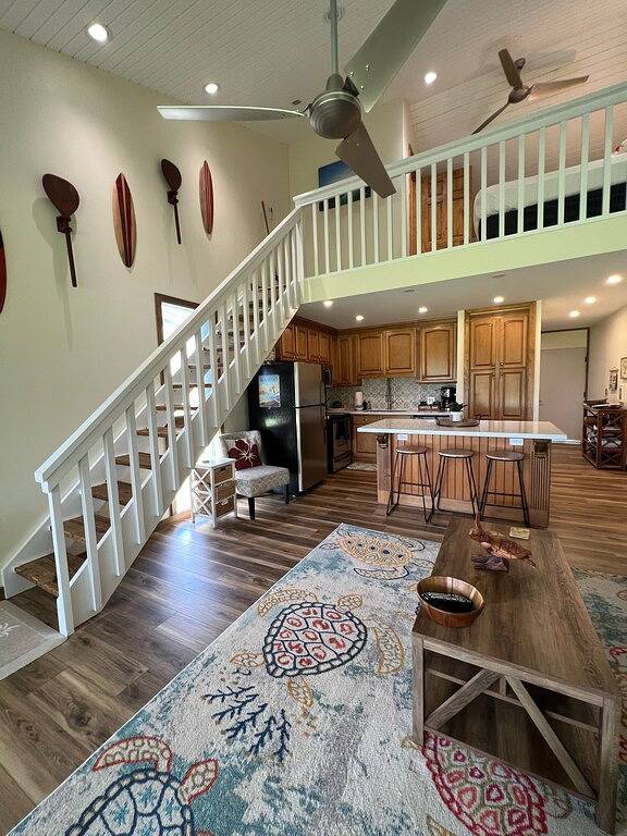 Vacation rental for 5 people, with pool and balcony on Oahu