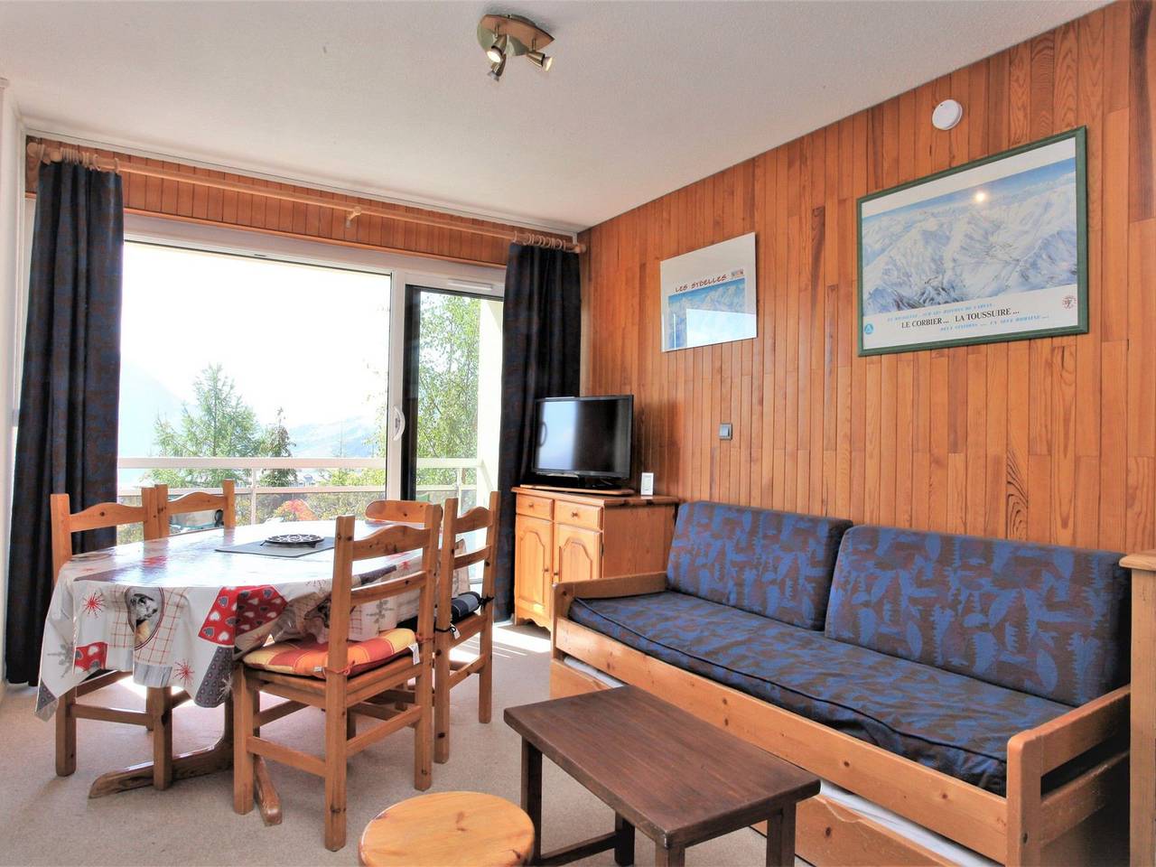 Appartement entier, Studio lumineux 6 pers. balcon sud, proche pistes in La Toussuire, Fontcouverte-la-Toussuire