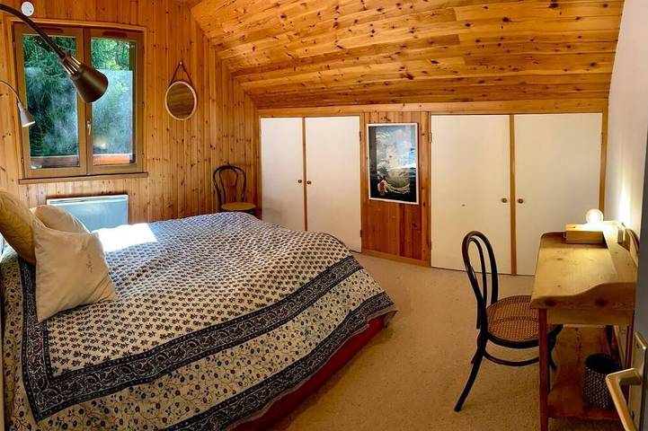 Gîte pour 14 personnes, avec Terrasse à Saint-Sauveur - 4