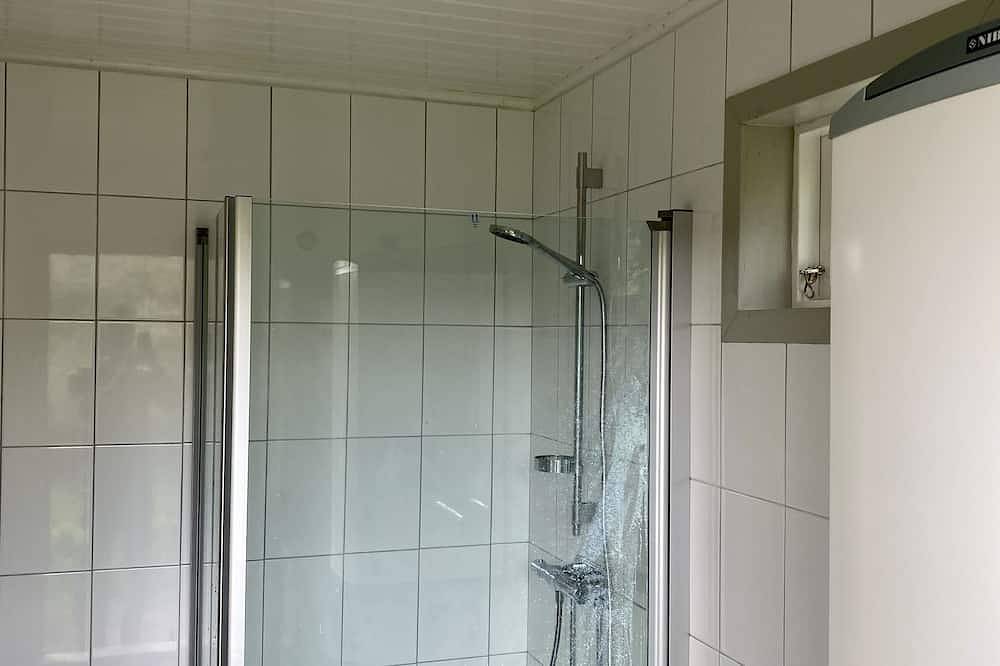 Country side farm house by the sea in Nynäshamn