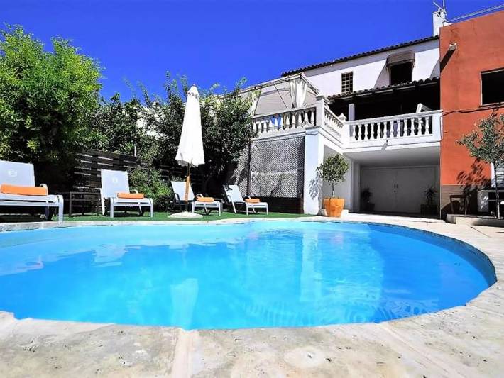 Chalet para 9 personas, con jardín - 1
