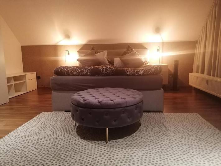 Ferienwohnung für 6 Personen, mit Balkon und Terrasse sowie Garten und Ausblick