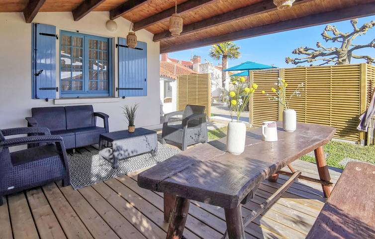 Location de vacances pour 10 personnes, avec Terrasse et Jardin à L'Aiguillon-sur-Mer