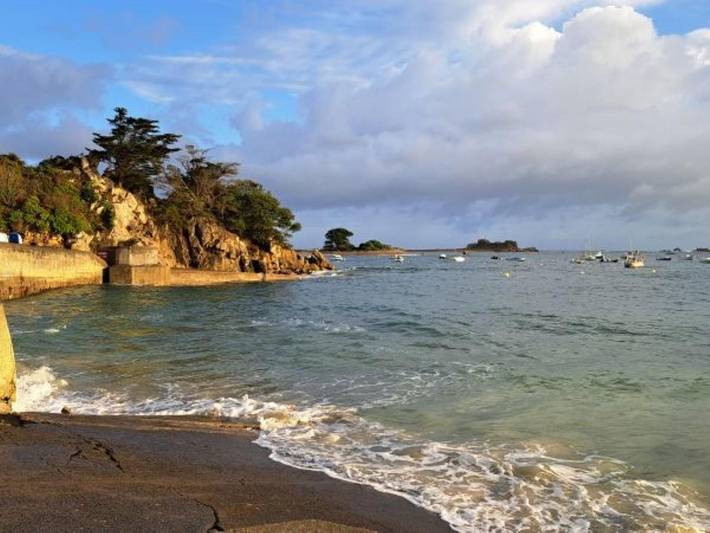 Location de vacances pour 2 personnes, avec jardin dans Plage des Dunes (Penvénan) - 2