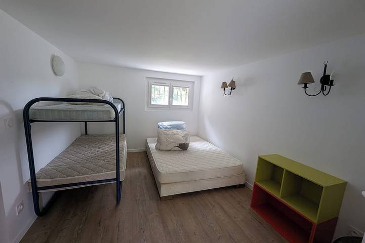 A haven of peace for family and friends in the Essonne countryside in Villeconin, Essonne
