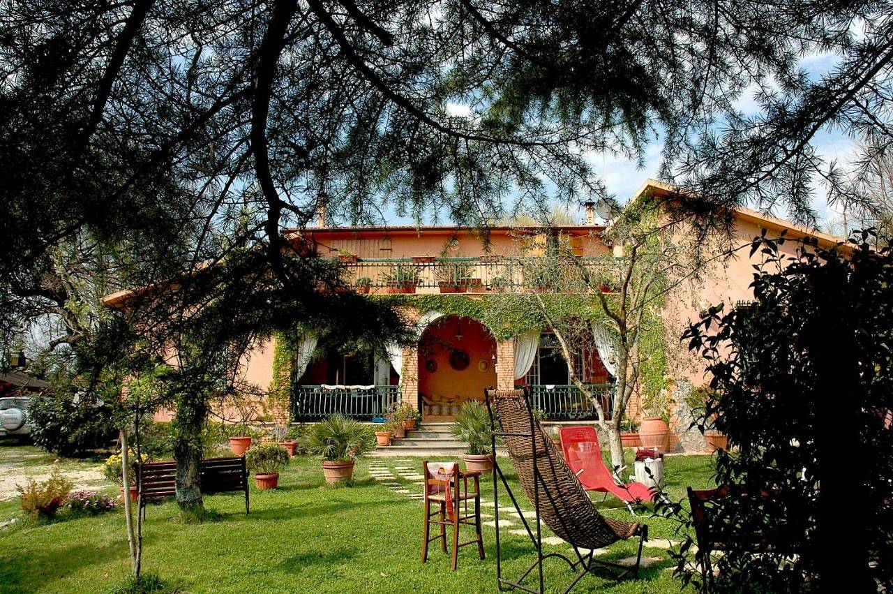 Holiday Home in Giove, Province de Terni