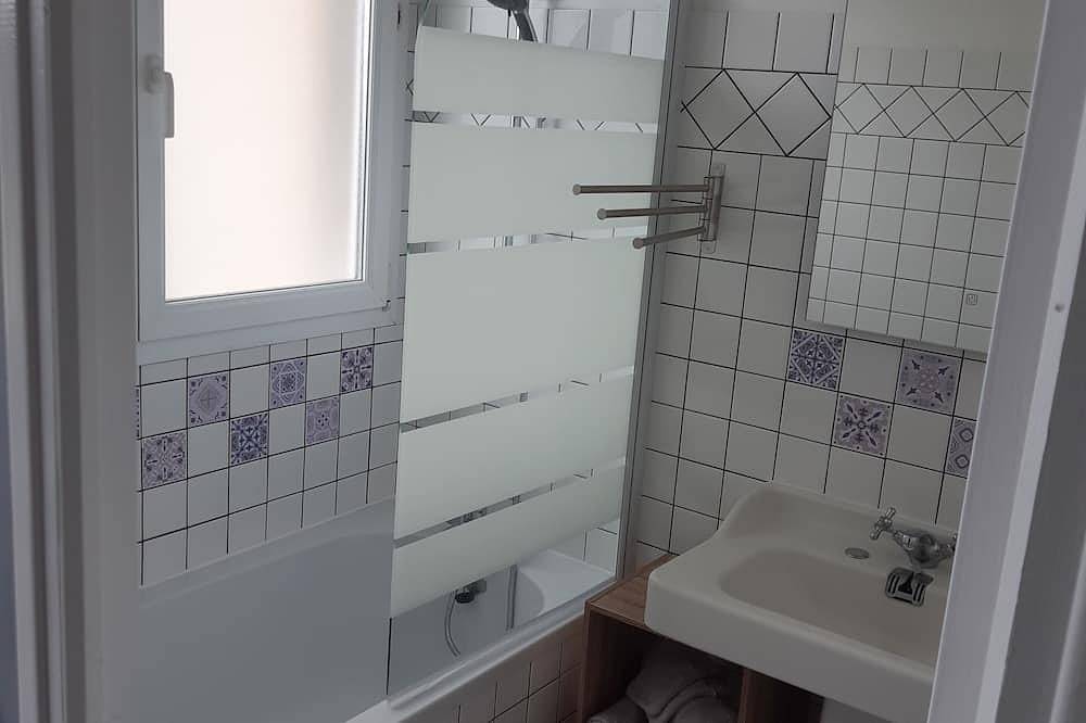 Apartamento entero, Appartement Centre Ville in Saint-Jean-du-Bocage, Región de Vire