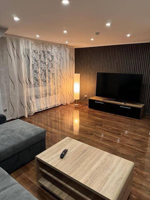 Ferienhaus für 6 Personen, mit Garten und Ausblick in Neumünster - 2
