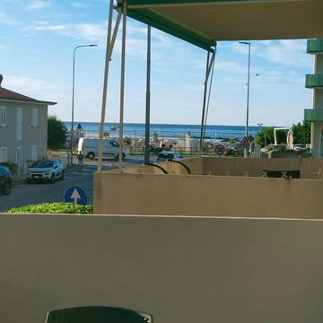 Ferienwohnung für 4 Personen, mit Garten und Ausblick in Pesaro