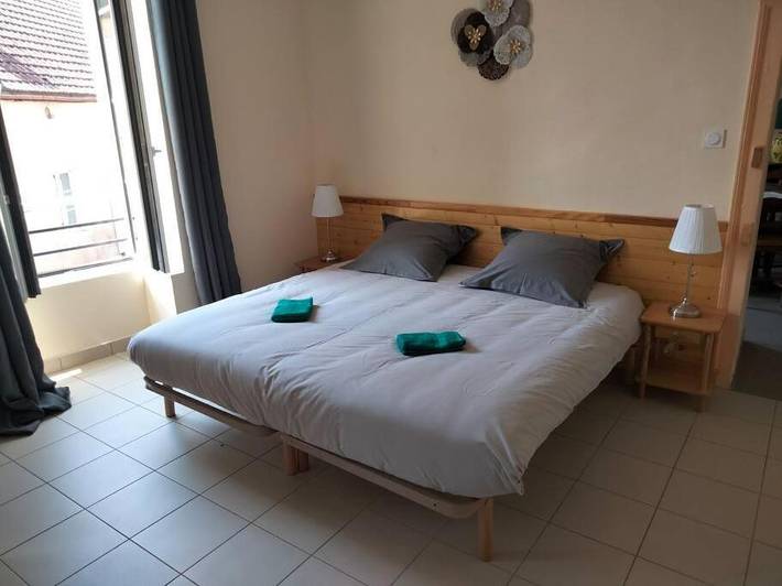 Location de vacances pour 6 personnes, avec vue à Guillon - 3