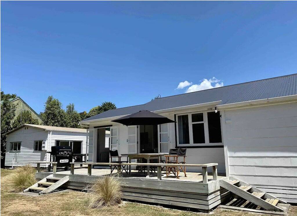 Poppa's Place: Renoviertes Haus Perfekt für den Sommer in Taupo District