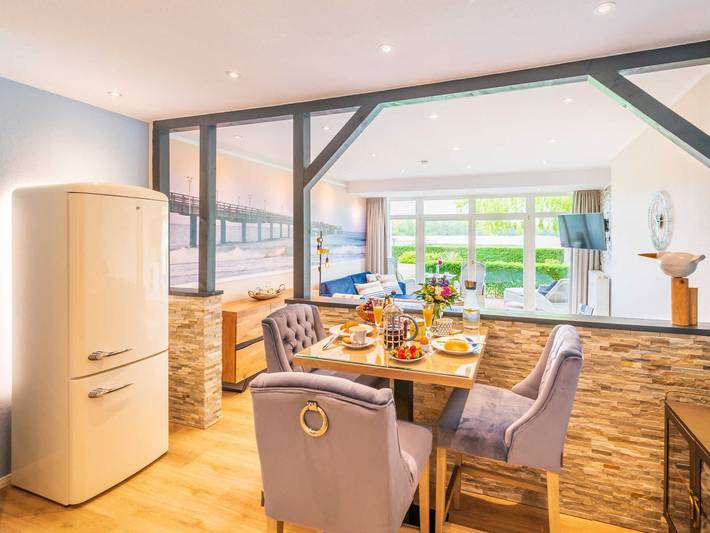 Ferienwohnung für 3 Personen, mit Garten und Seeblick sowie Sauna, mit Haustier - 1