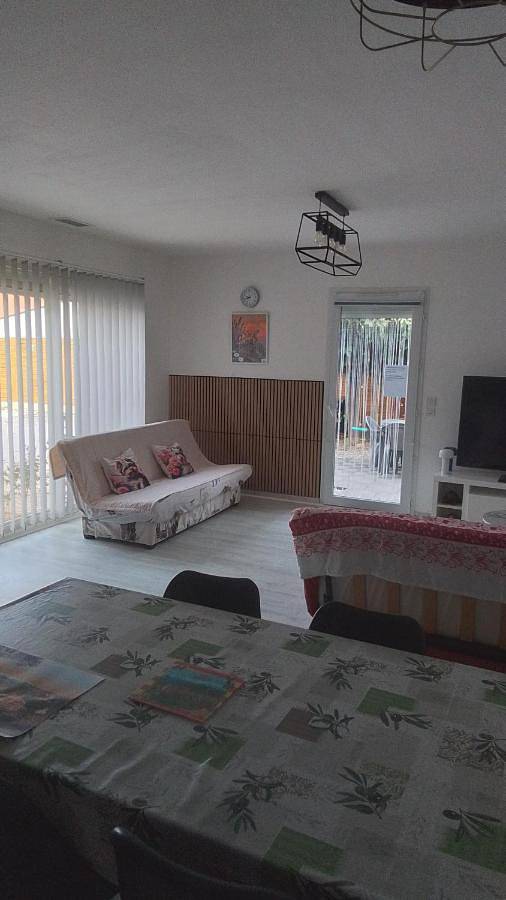 Gîte pour 6 personnes, avec Terrasse et Jardin à Passa