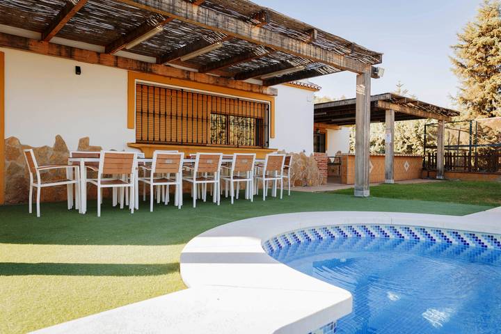 Casa rural para 18 personas, con jardín en Valle del Guadalorce - 3