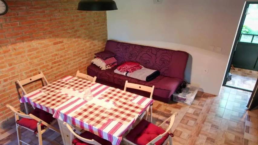 Ferienhaus für 8 Personen, mit Garten und Pool - 1