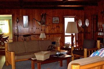 Vacation House for 20 Guests in Seneca Lake, Yates County, Picture 3