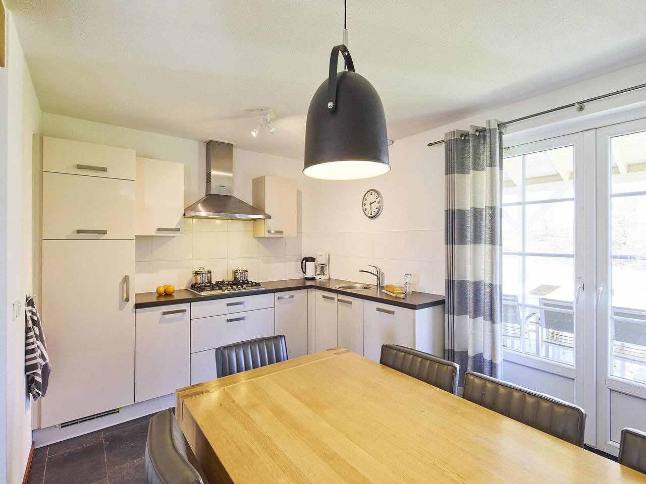 Boerderij in Limburg bij Subtropisch Zwembad in Limburg