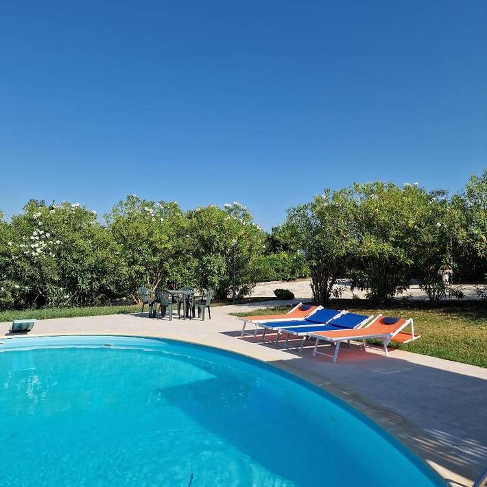 Location de vacances pour 2 personnes, avec piscine ainsi que jardin et vue, animaux acceptés dans Cassino - 3