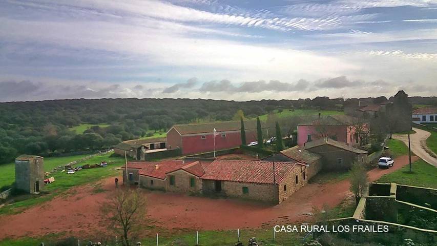 Casa rural para 4 personas, con piscina y terraza además de jardín y vistas en Comarca de Vitigudino - 3