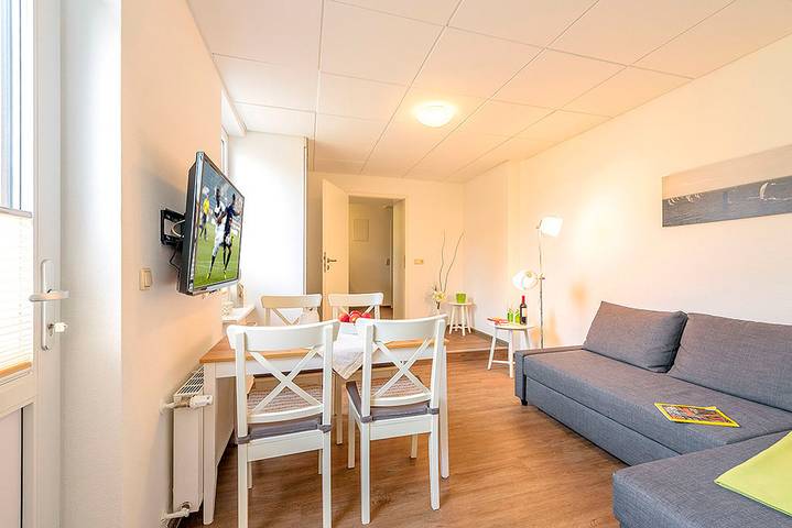 Ferienwohnung für 4 Personen, mit Balkon und Terrasse sowie Garten in Nienhagen - 4