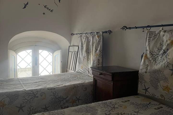 Apartamento entero, La antigua casa de vacaciones camino en una zona tranquila y panorámica in Tovere, Amalfi (Italia)
