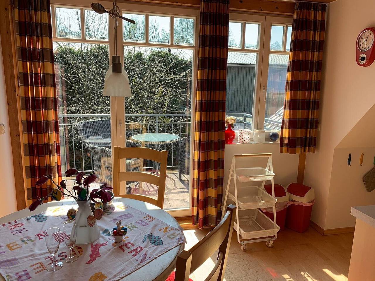 Ganze Wohnung, Ferienwohnung 'Arche Noah' mit privater Balkon, Gemeinschaftsgarten und Wlan in Böhl (St. Peter-Ording), St. Peter-Ording