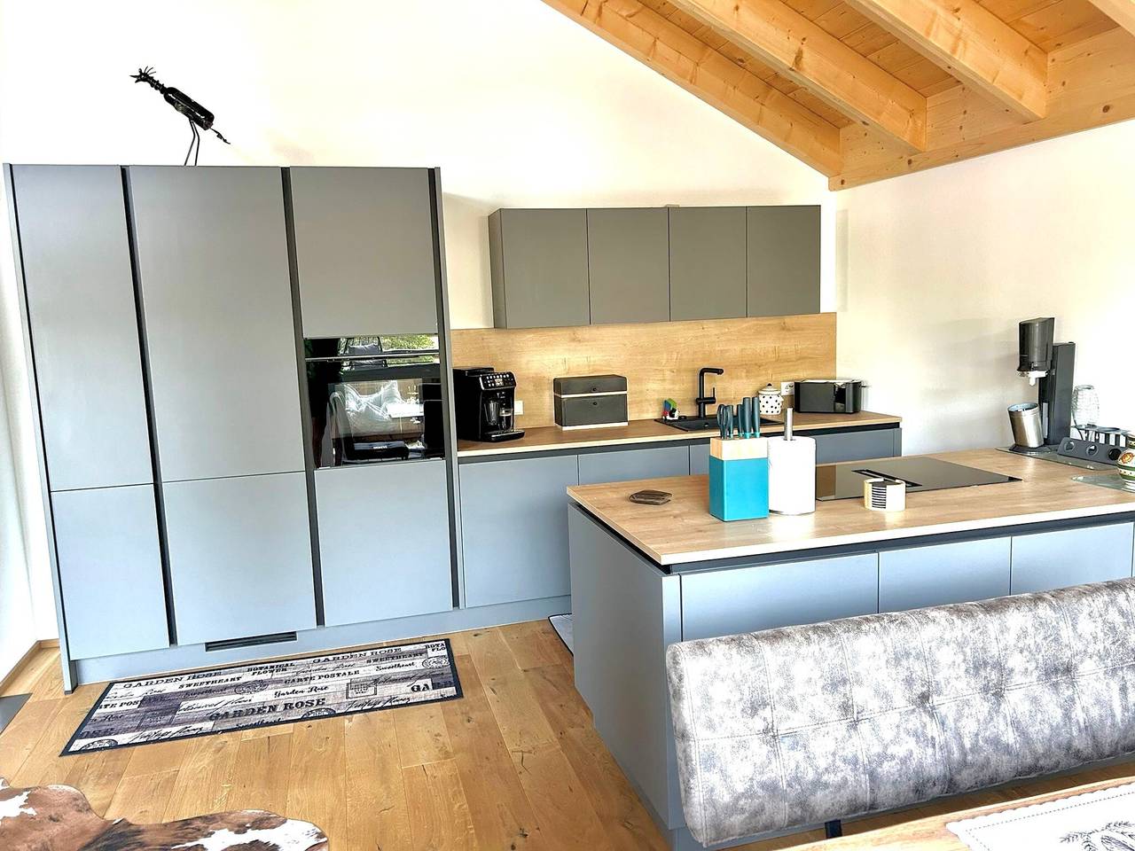Ganze Wohnung, Penthouse „Alte Mühle“ mit Bergblick, Gemeinschaftsgarten und Wlan in Scharnitz, Arnspitzgruppe