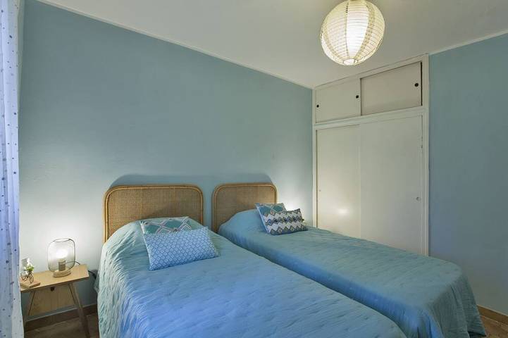 Location de vacances pour 6 personnes, avec jardin ainsi que terrasse et jacuzzi à Sorbo-Ocagnano - 4