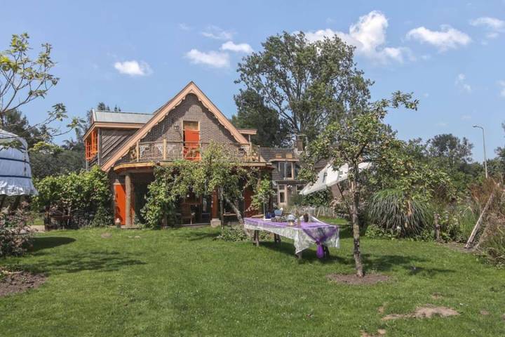 Vakantiewoning voor 2 personen, met terras en tuin in Amsterdam-Zuidoost